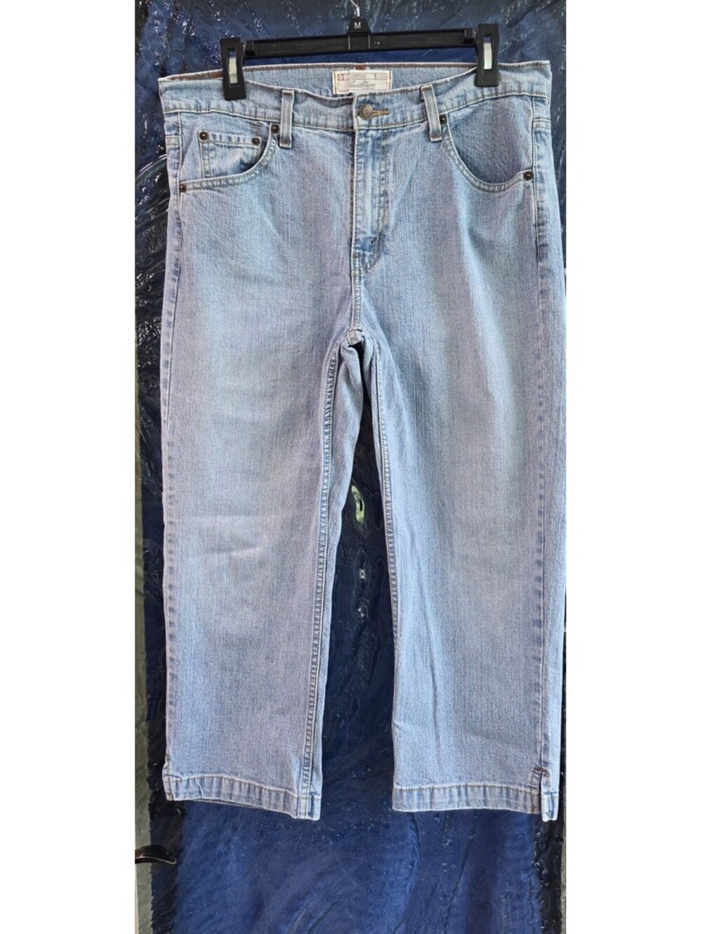 Levi Strauss & Co Signature Women's Mid-Rise Capri Jeans, Size 14